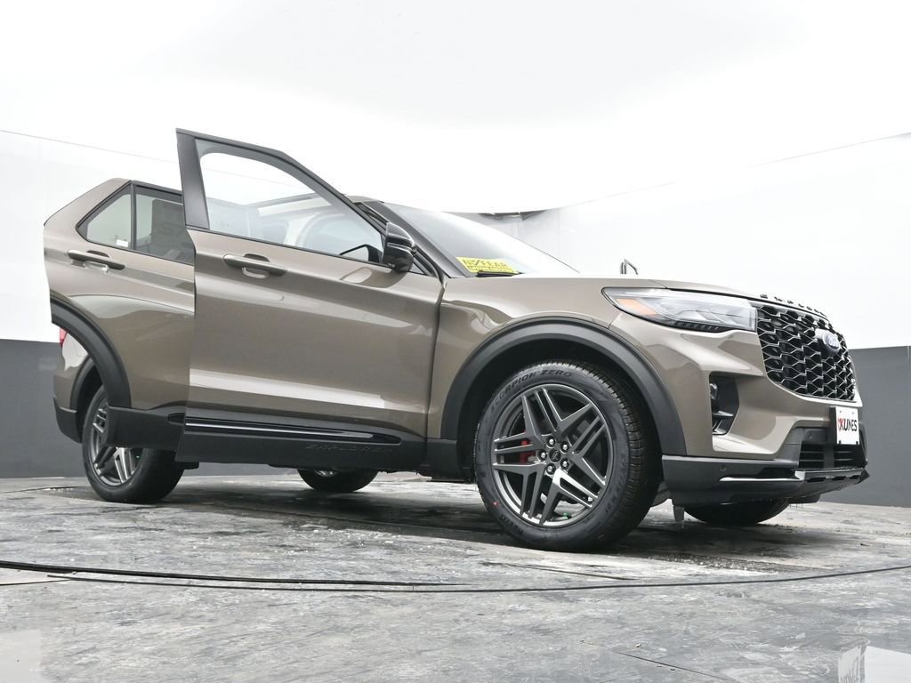 New 2026 Ford Explorer ST w/ Sun And Sound Package image 88