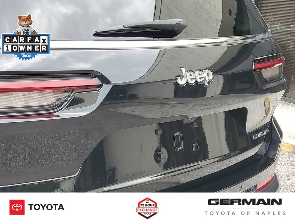 Used 2023 Jeep Grand Cherokee L Laredo RWD image 17