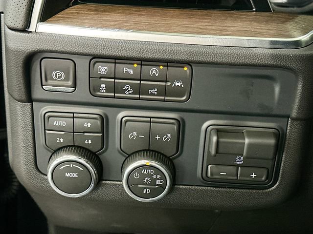 New 2026 Chevrolet Suburban High Country w/ Sun And Tow Package image 11