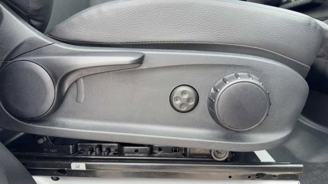 Used 2023 Mercedes-Benz Sprinter 2500 image 17