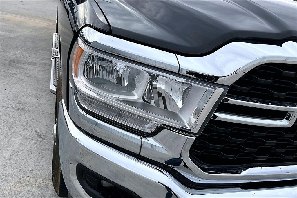 Certified 2024 RAM 2500 Big Horn w/ Bed Utility Group image 31