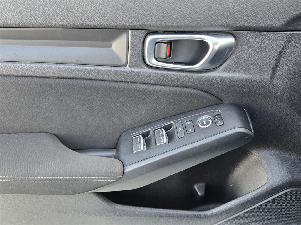 Used 2022 Honda Civic Sport image 28