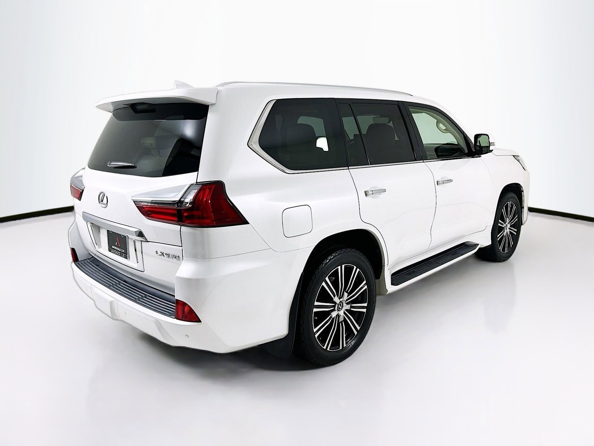 Used 2018 Lexus LX 570 4WD w/ Luxury Package image 8