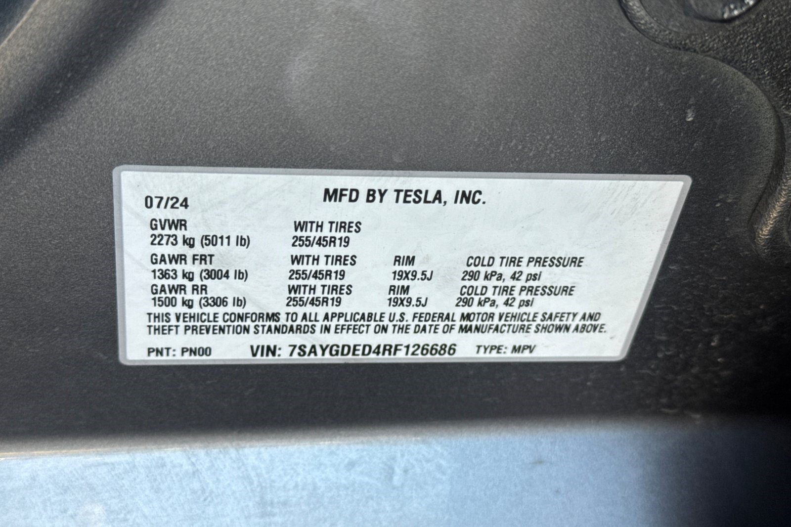 Used 2024 Tesla Model Y Long Range RWD image 29