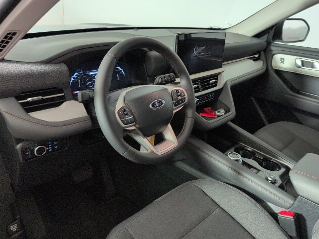 New 2026 Ford Explorer Active image 9