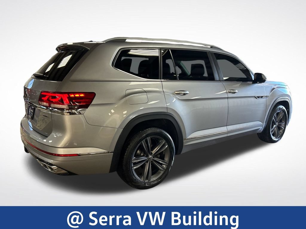 Certified 2022 Volkswagen Atlas SEL R-Line AWD/4WD image 5