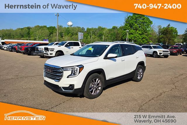 Used 2023 GMC Terrain SLT FWD image 3