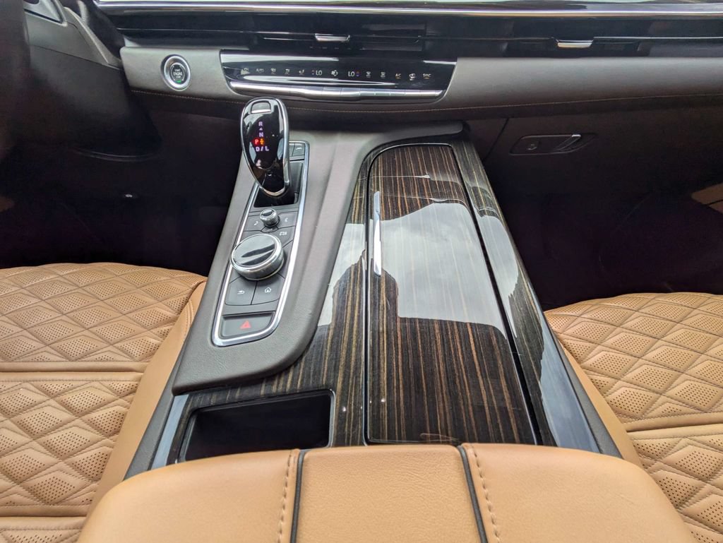 Used 2022 Cadillac Escalade Sport w/ Touring Package AWD/4WD image 23