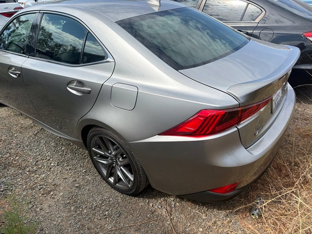 Used 2017 Lexus IS 200t F Sport w/ F Sport Package RWD image 4