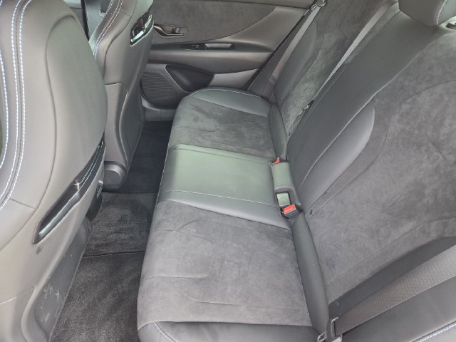 Used 2025 Hyundai Elantra N FWD image 34