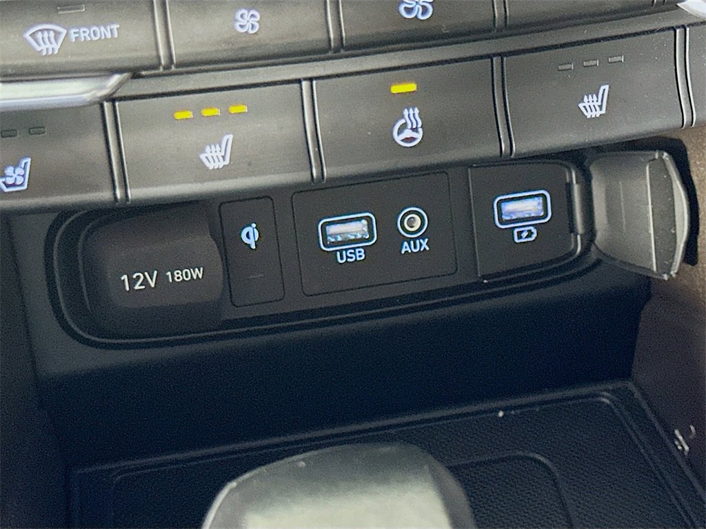 Used 2019 Hyundai Santa Fe FWD image 31