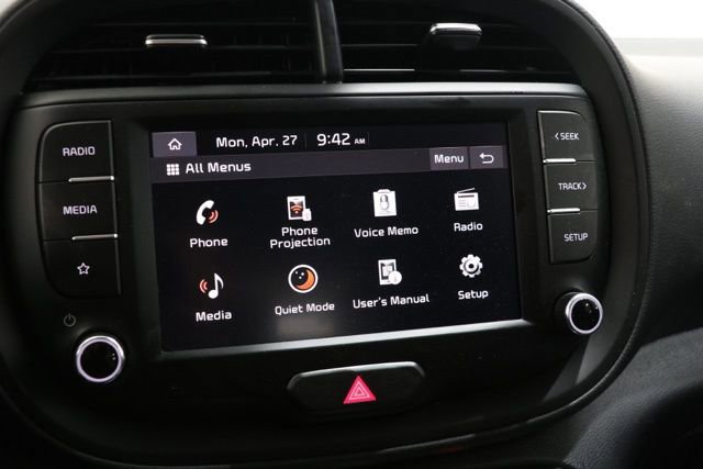 Used 2025 Kia Soul LX FWD image 25