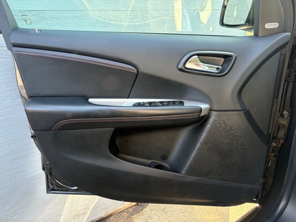 Used 2018 Dodge Journey GT image 9