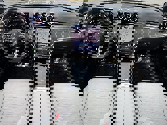 Used 2024 Mercedes-Benz C 300 Sedan image 10