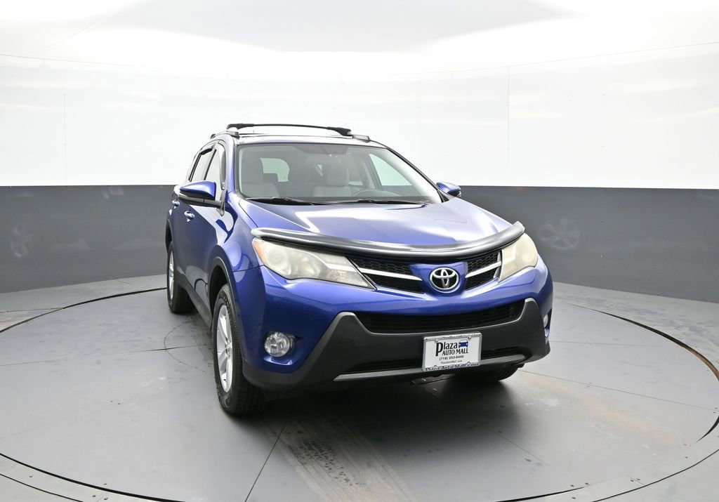 Used 2014 Toyota RAV4 XLE image 3
