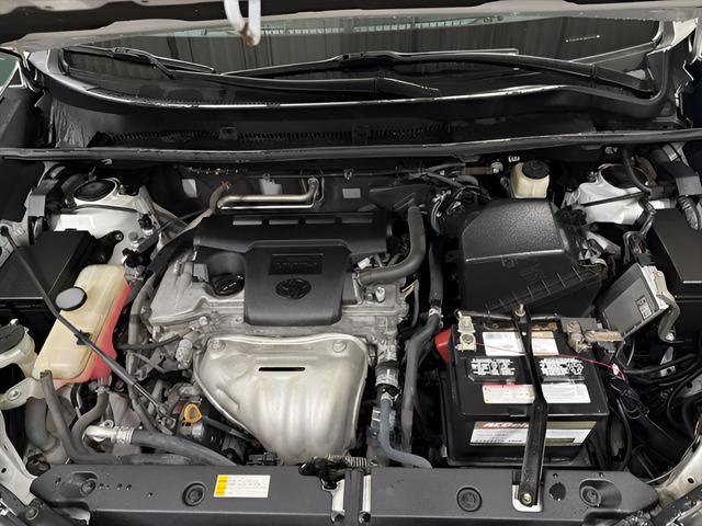 Used 2018 Toyota RAV4 Limited FWD image 27