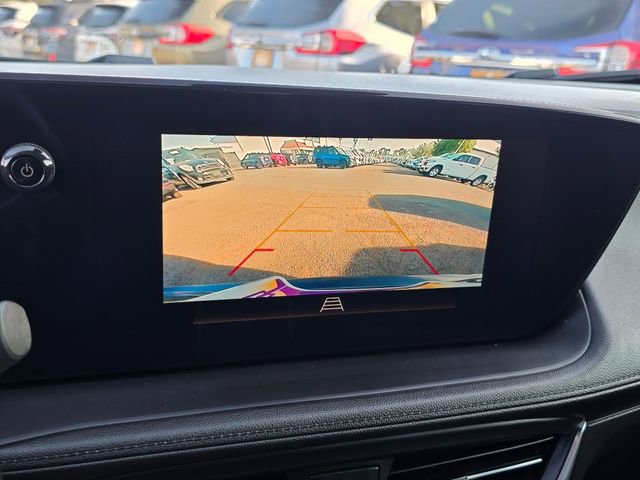 Used 2024 Buick Encore GX Sport Touring image 29