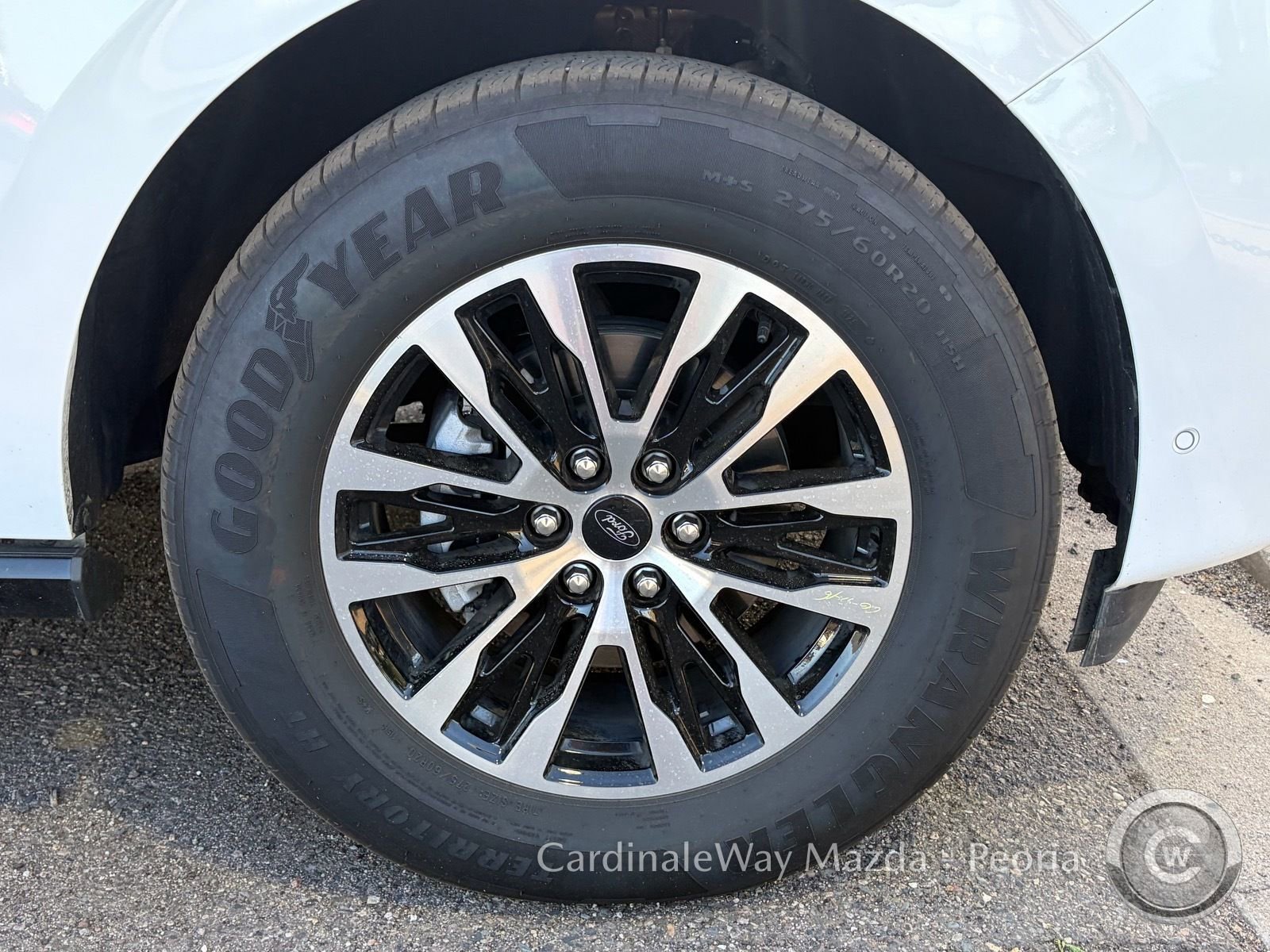 Used 2025 Ford Expedition Platinum AWD/4WD image 7