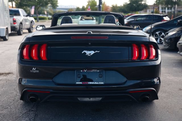 Used 2018 Ford Mustang Premium RWD image 12