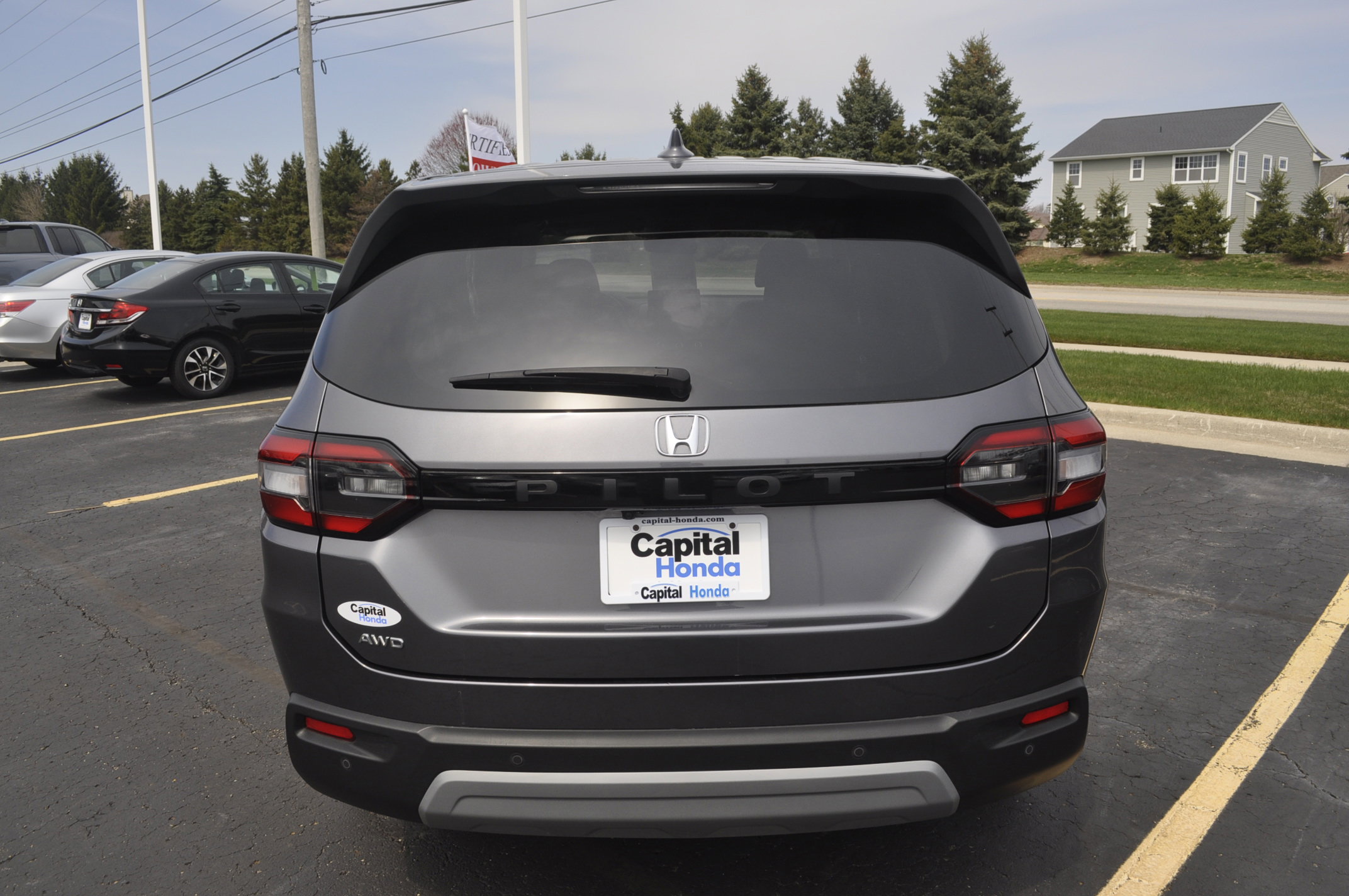 Certified 2025 Honda Pilot EX-L image 6