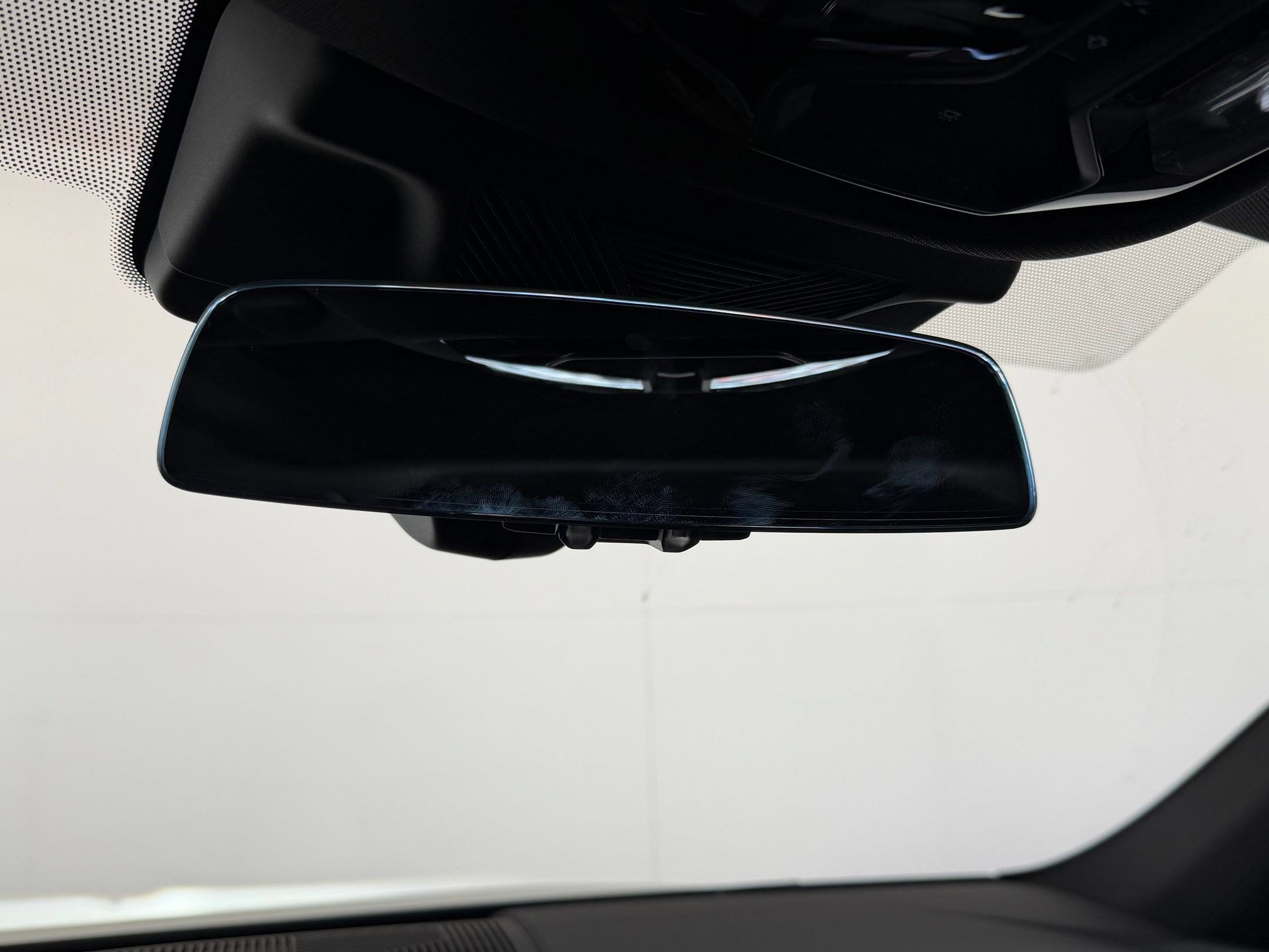 Used 2026 BMW i5 eDrive40 w/ Convenience Package RWD image 24