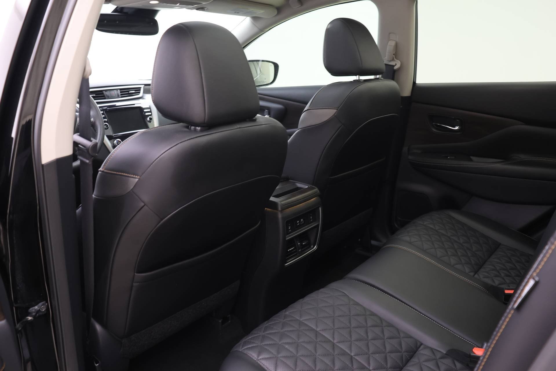 Used 2023 Nissan Murano Platinum w/ Cargo Package image 9