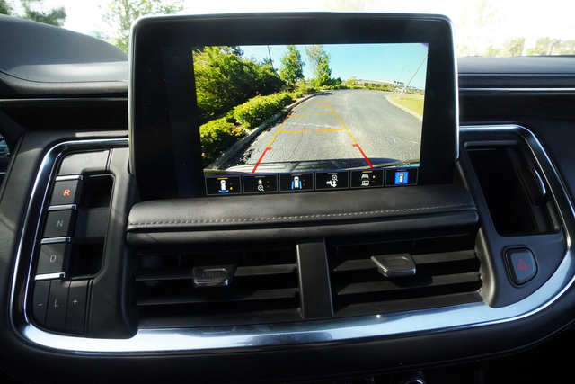 Used 2024 Chevrolet Tahoe High Country AWD/4WD image 23