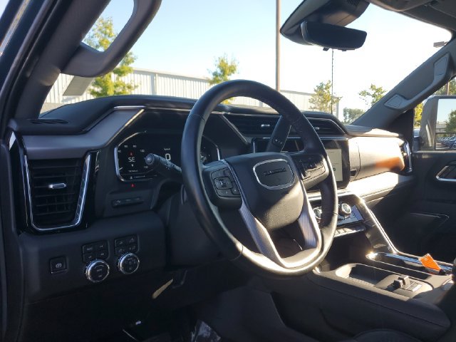 Used 2025 GMC Sierra 2500 Denali w/ Denali Reserve Package AWD/4WD image 22