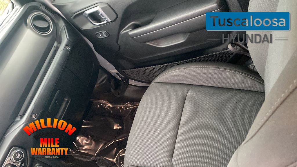 Used 2023 Jeep Gladiator Sport image 30