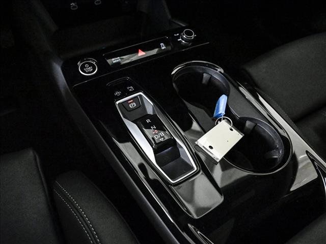 Certified 2025 Audi Q6 e-tron Premium Plus w/ Premium Plus image 12