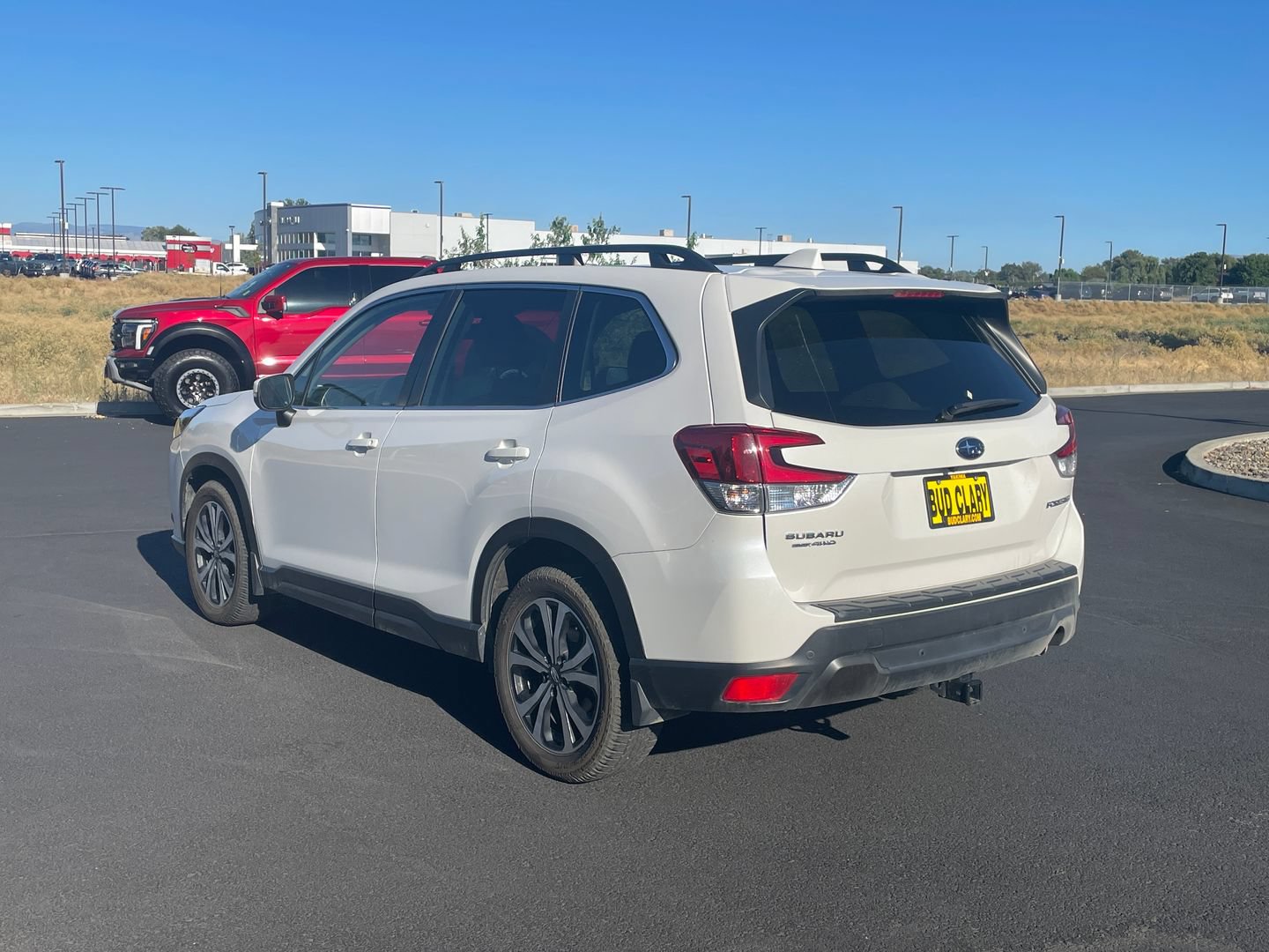Used 2022 Subaru Forester Limited AWD/4WD image 5