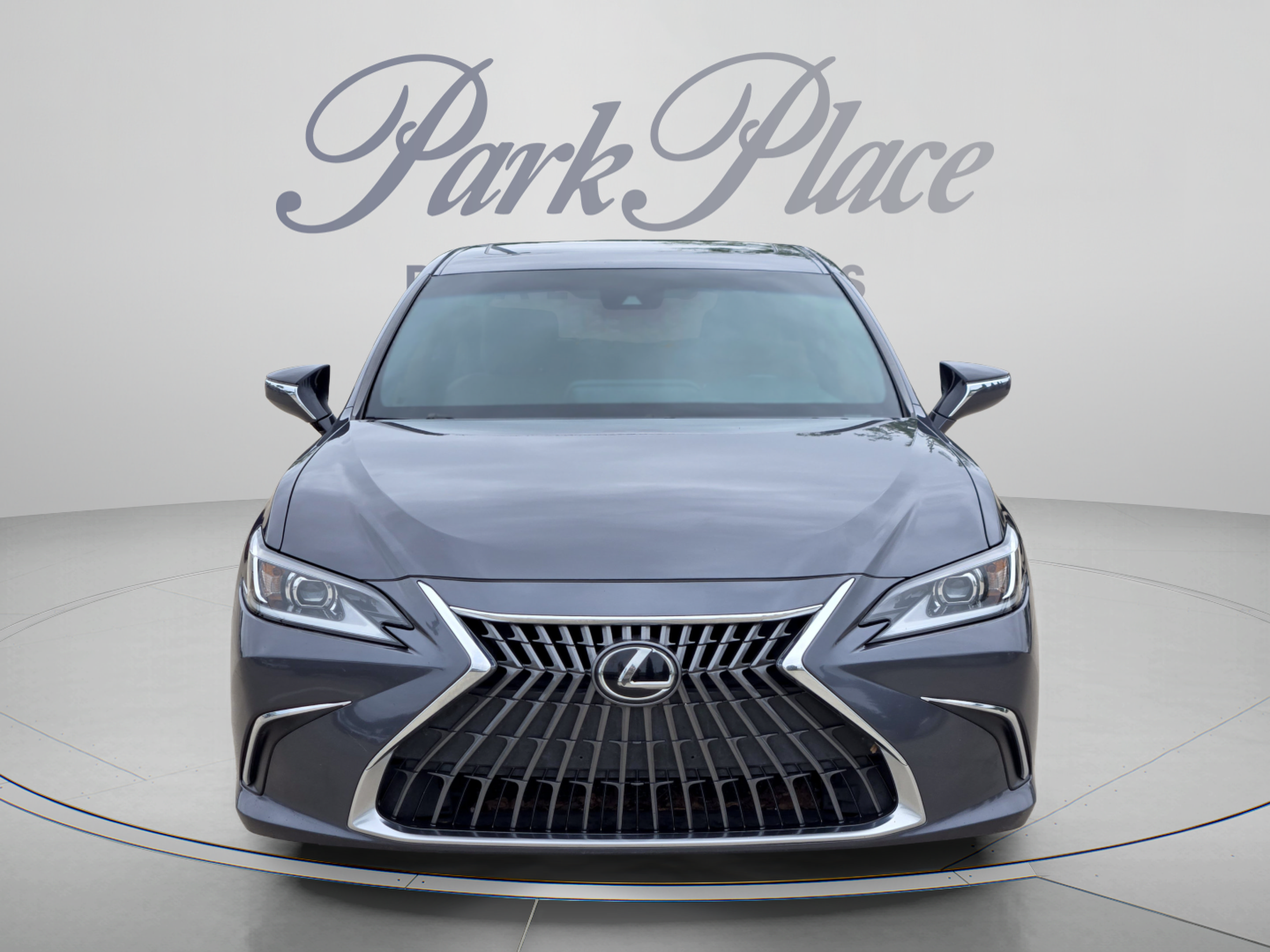 Used 2023 Lexus ES 350 w/ Accessory Package (Z2) FWD image 8