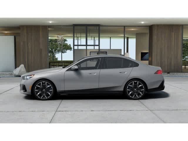 New 2027 BMW i5 xDrive40 AWD/4WD image 4