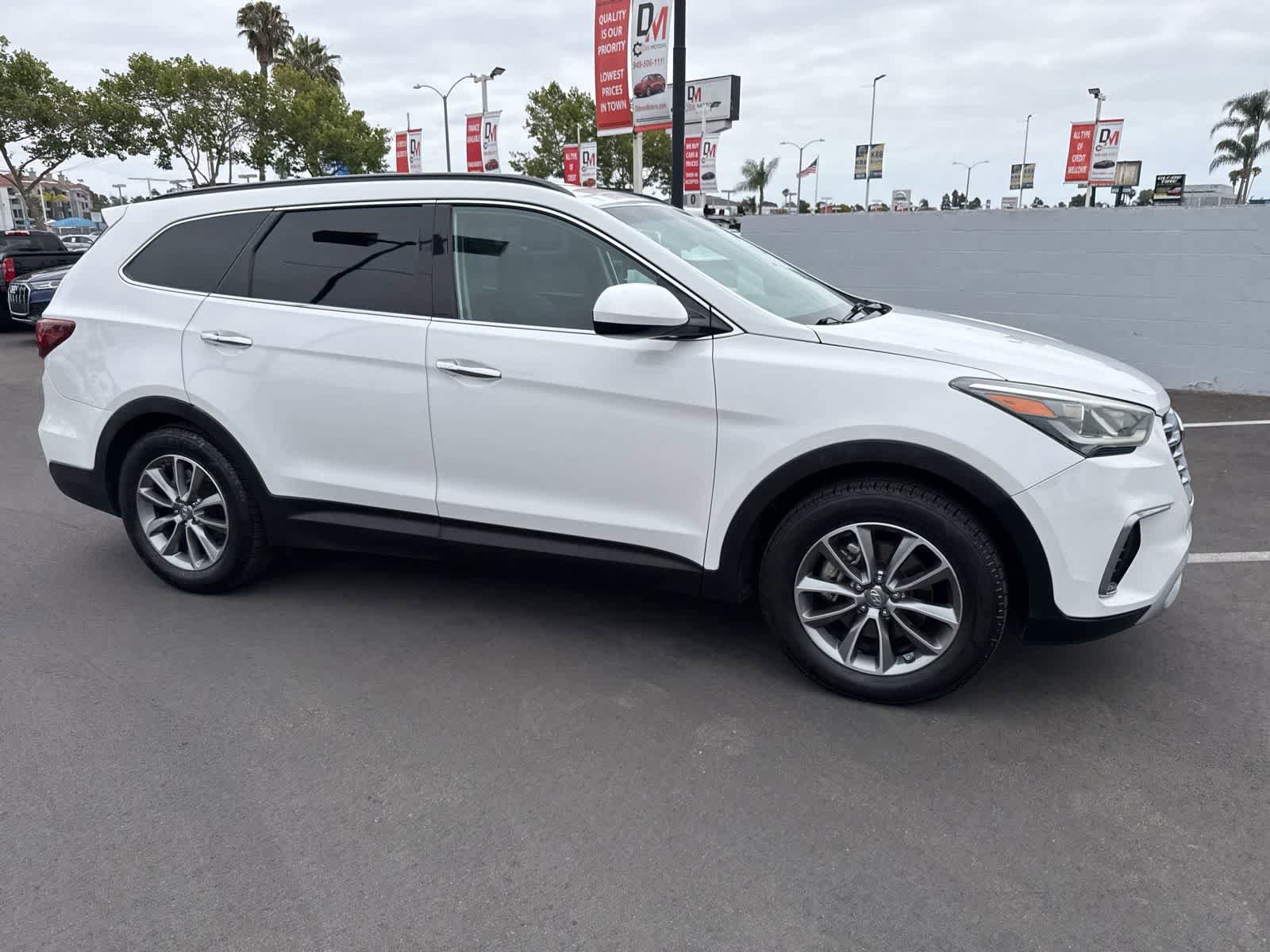 Used 2018 Hyundai Santa Fe SE FWD image 8
