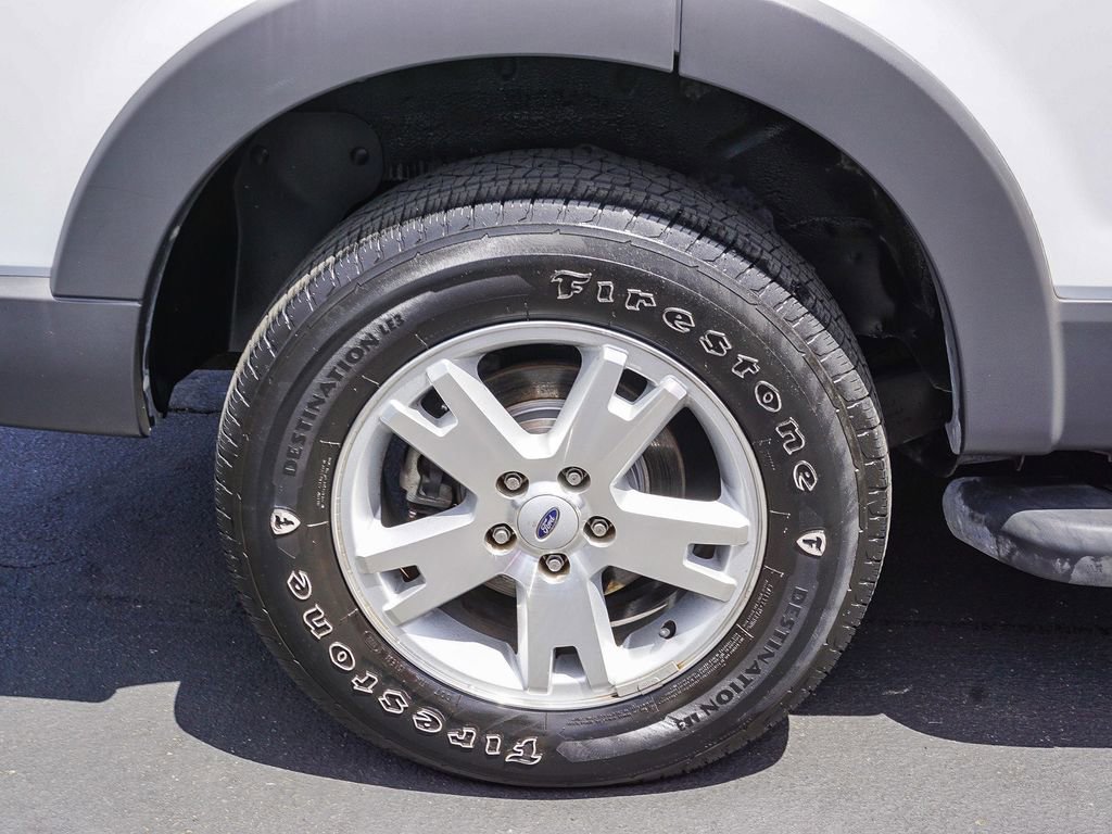 Used 2006 Ford Explorer XLT RWD image 8
