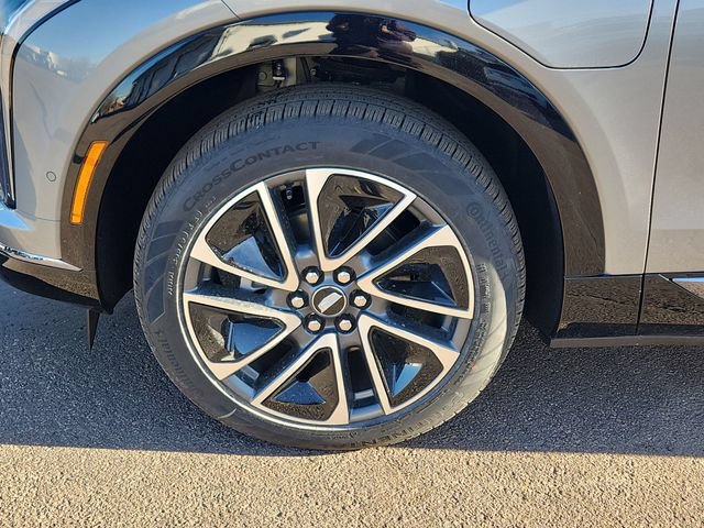 New 2025 Cadillac Optiq Sport 1 AWD/4WD image 26