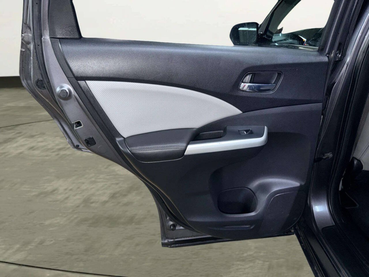 Used 2015 Honda CR-V EX-L image 26