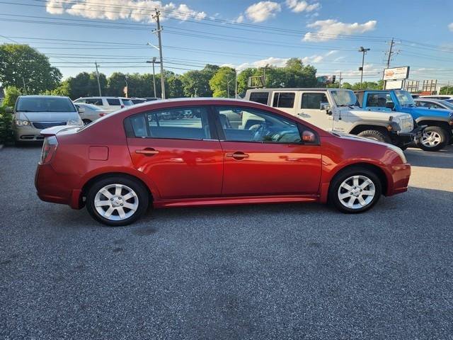 Used 2010 Nissan Sentra 2.0 SR w/ Convenience Pkg FWD image 8