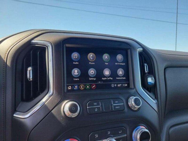 Used 2022 GMC Sierra 1500 AT4 w/ AT4 Premium Package image 17