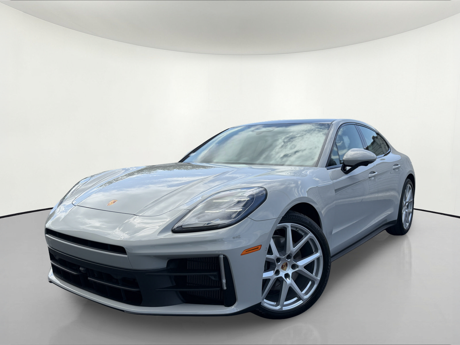 New 2026 Porsche Panamera 4