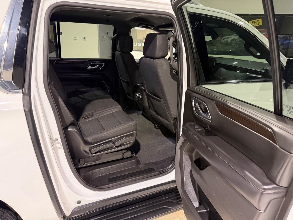 Used 2021 GMC Yukon XL SLE w/ Gmc Pro Safety Plus Package AWD/4WD image 15