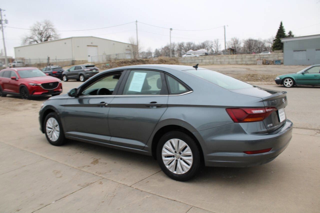 Used 2019 Volkswagen Jetta S image 6