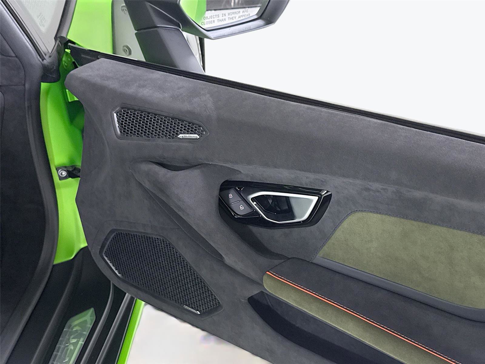 Used 2024 Lamborghini Huracan Sterrato AWD/4WD image 27