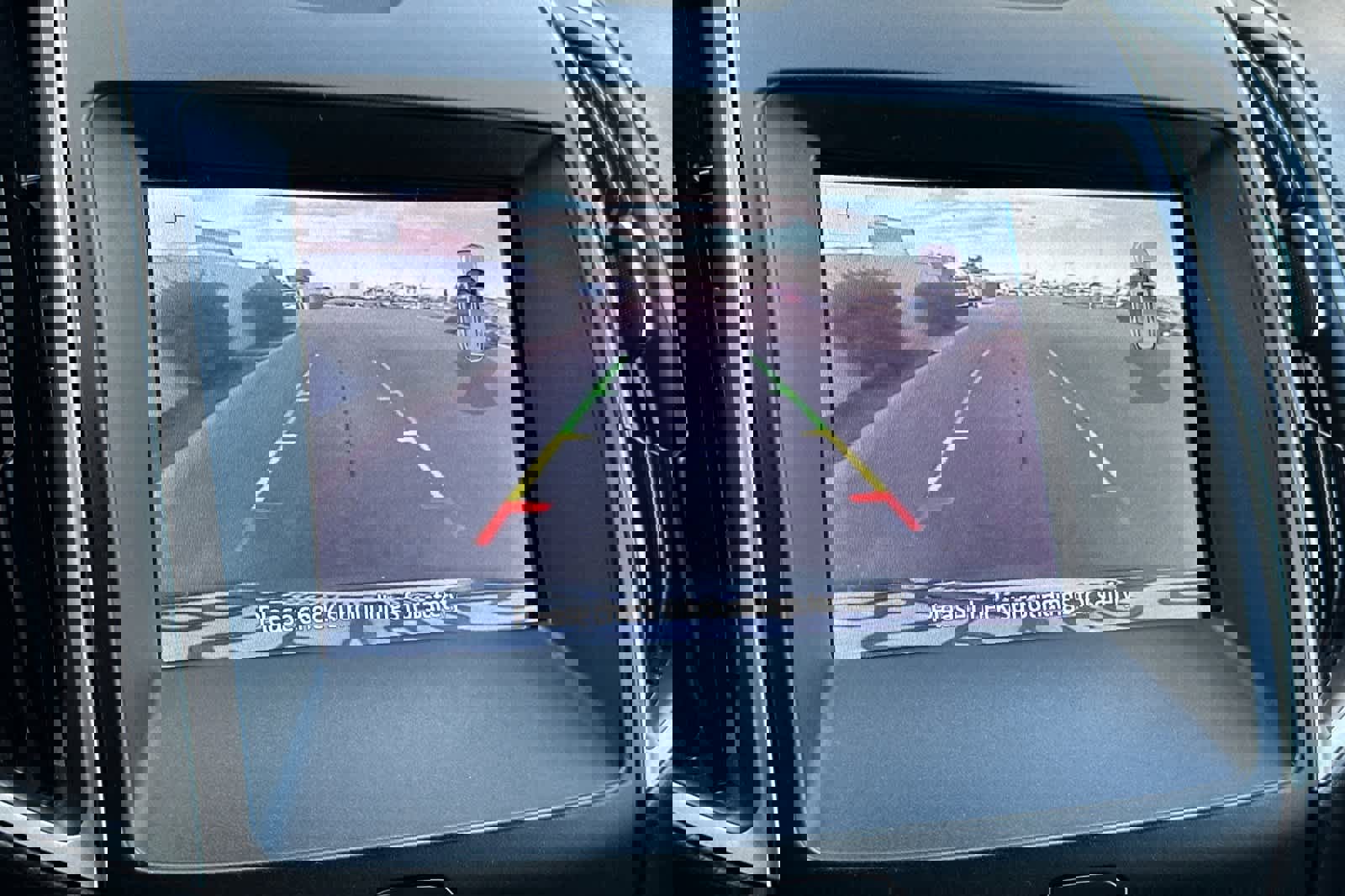 Used 2020 Ford Edge SEL image 22