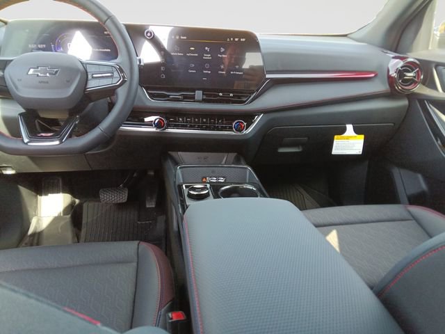 New 2026 Chevrolet Equinox RS w/ LPO, Floor Liner Package AWD/4WD image 15
