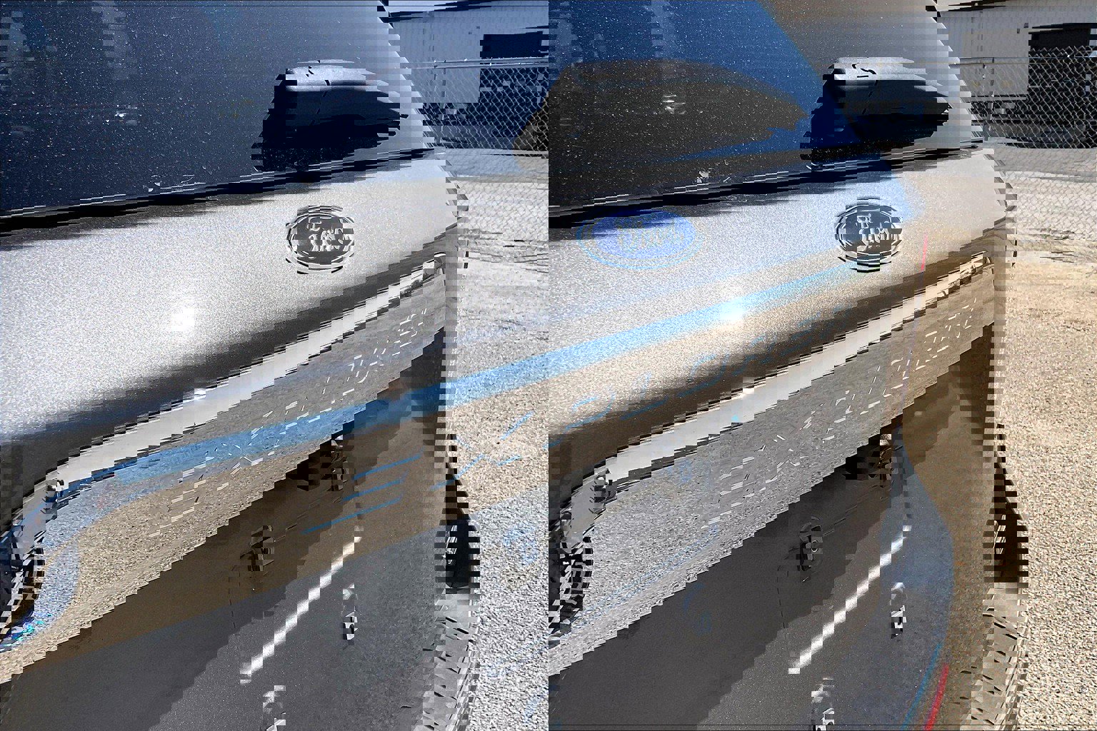 Used 2021 Ford Explorer Limited w/ Hybrid Equipment Group 310A image 8