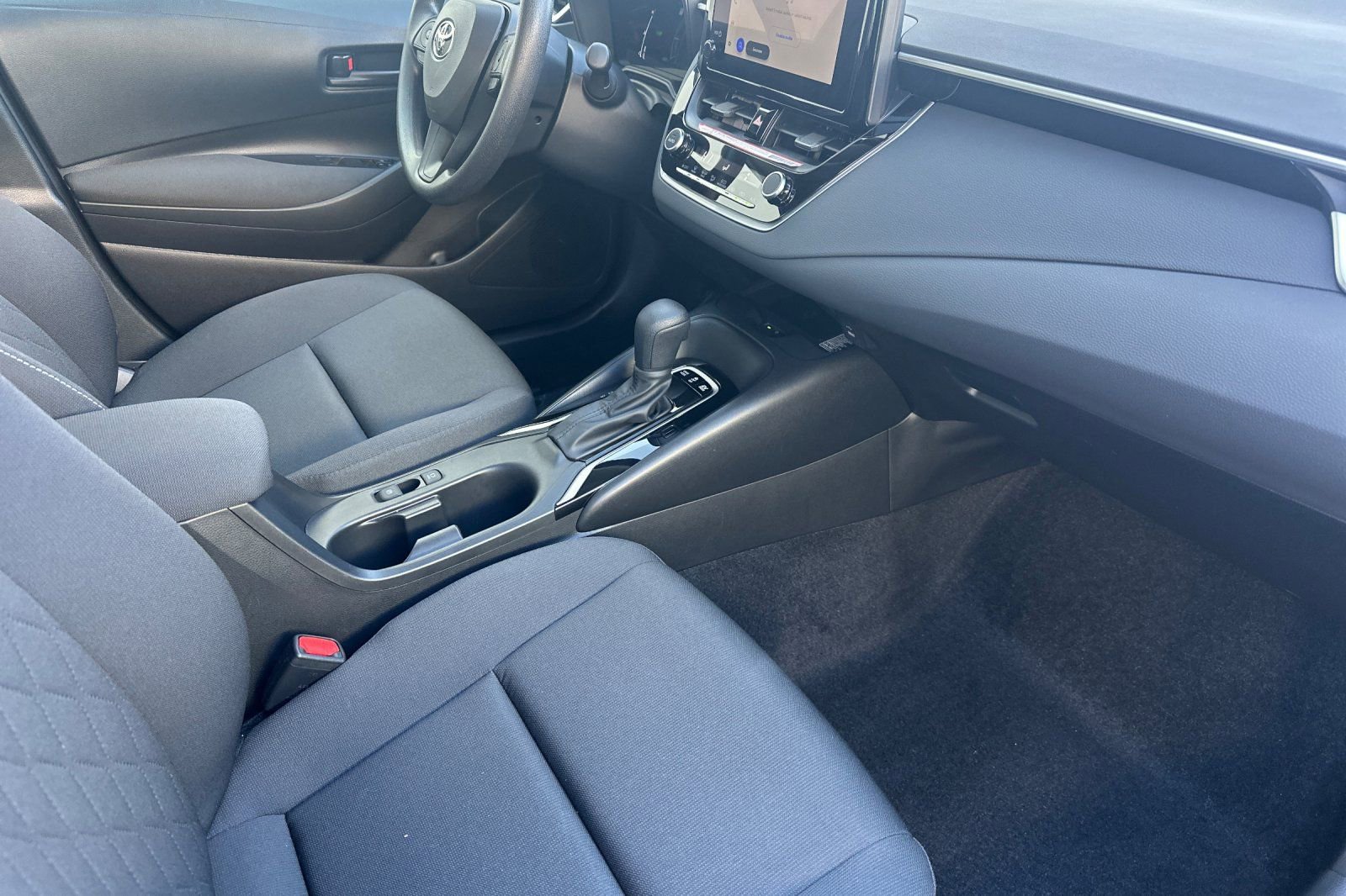 Certified 2026 Toyota Corolla LE w/ LE Premium Package image 19