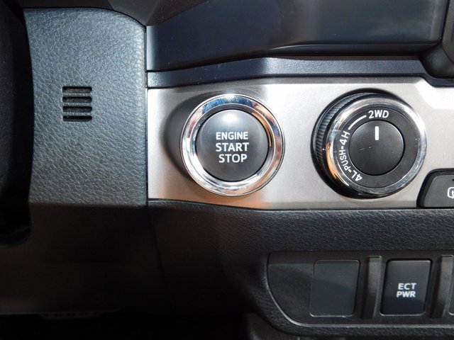 Used 2023 Toyota Tacoma SR5 image 33