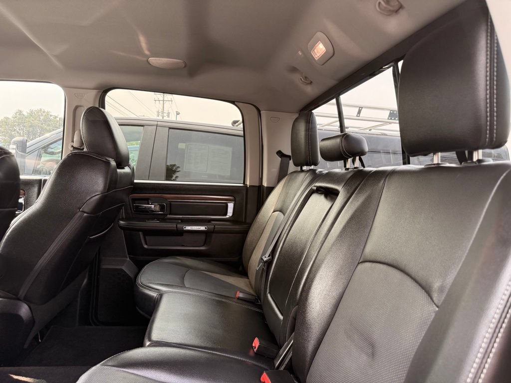 Used 2016 RAM 2500 Laramie w/ Convenience Group AWD/4WD image 17