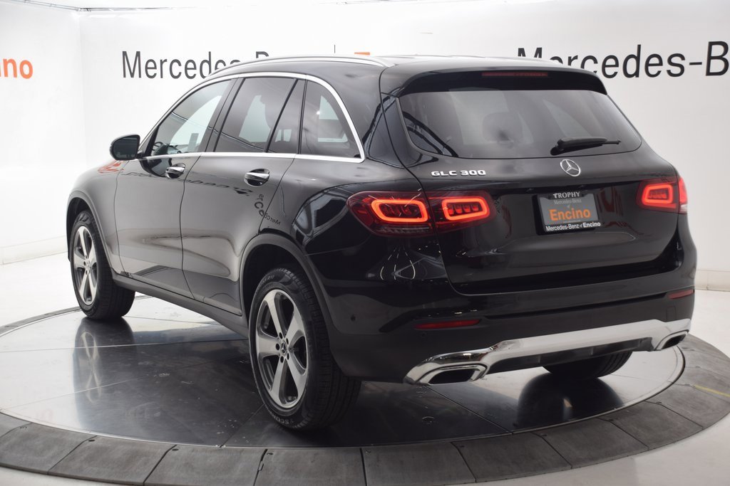 Certified 2022 Mercedes-Benz GLC 300 image 4